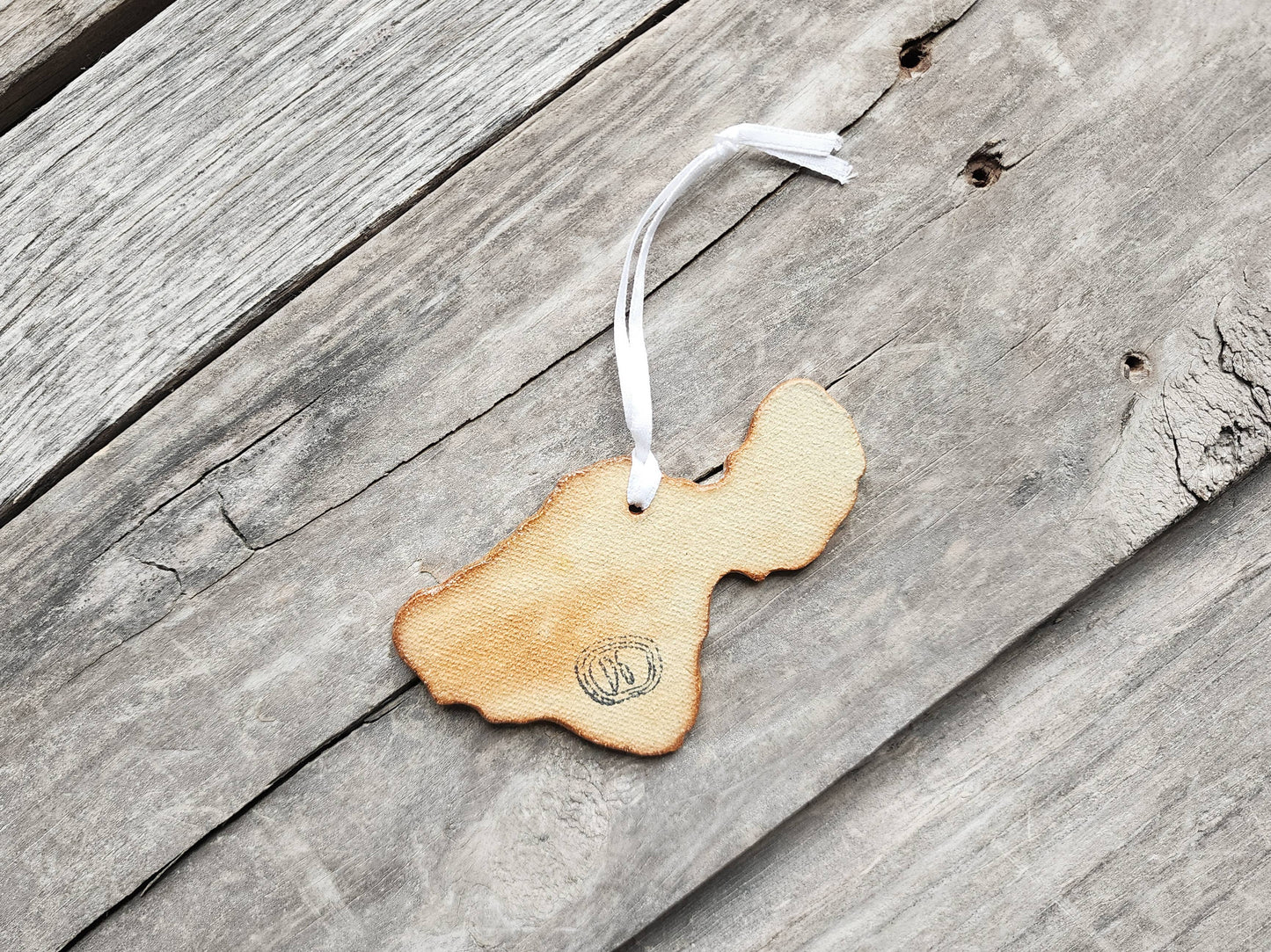 Hawaii - Maui Island Geode Ornament, Magnet, Coaster, Trivet
