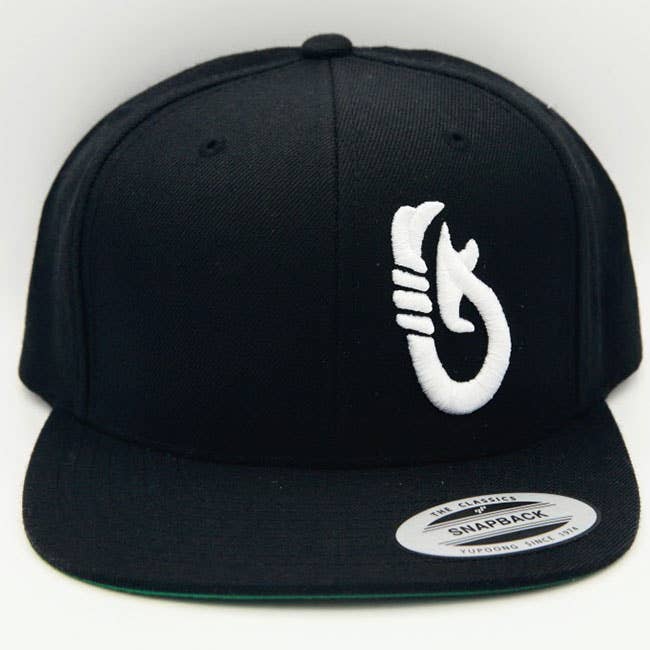 Hawaii Hook (Makau) Snapback Cap: Black with White Hook