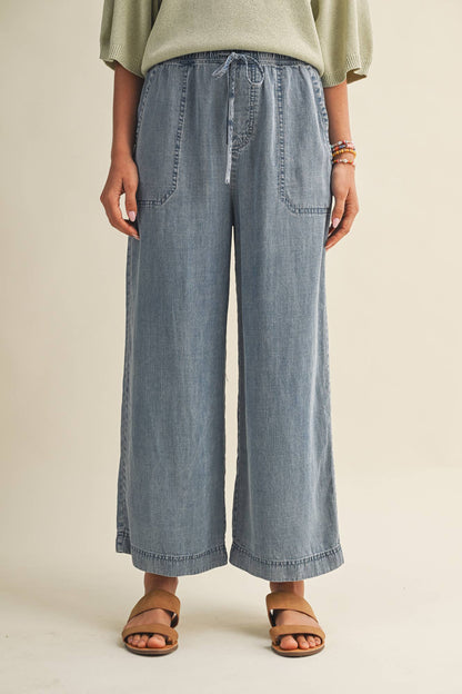 Cropped Denim Pants