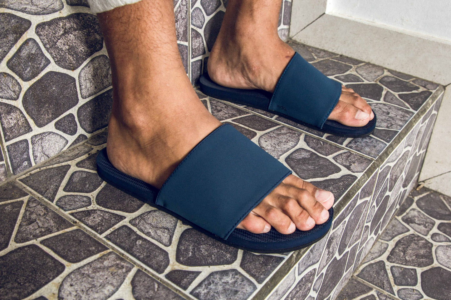 Men’s Slides