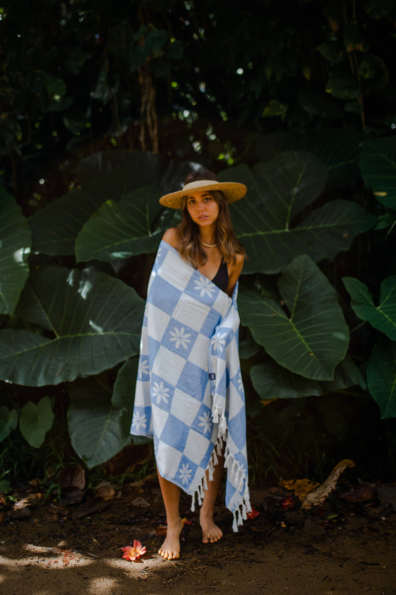 Tiaré Checkers Luxurious Beach Towel