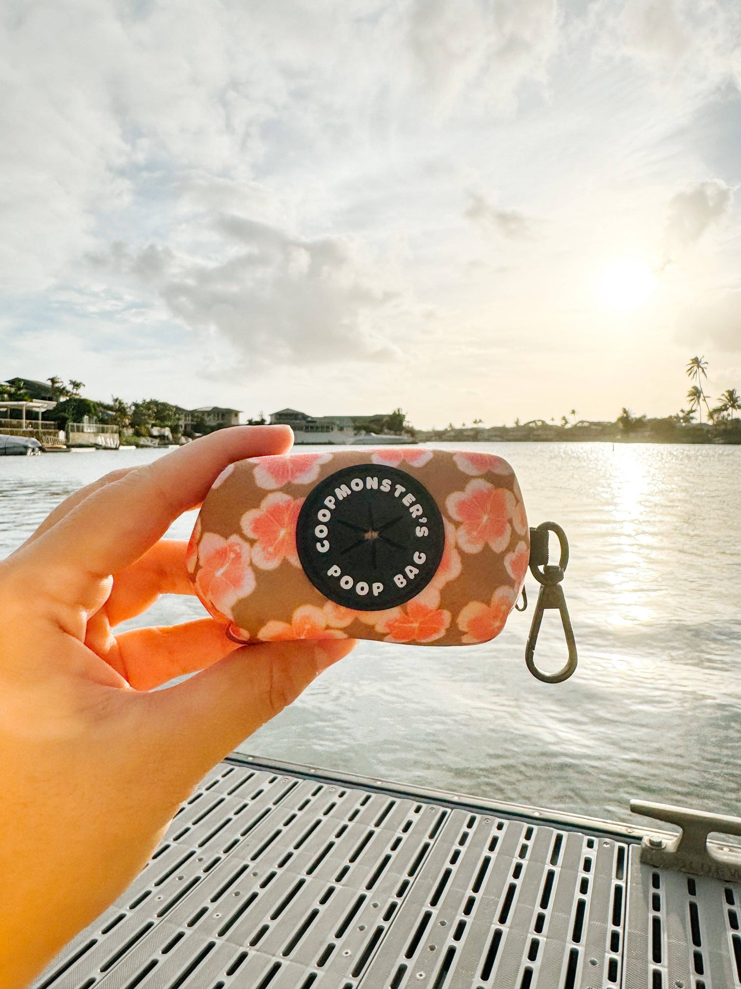 Hibiscus Poop Bag Holder