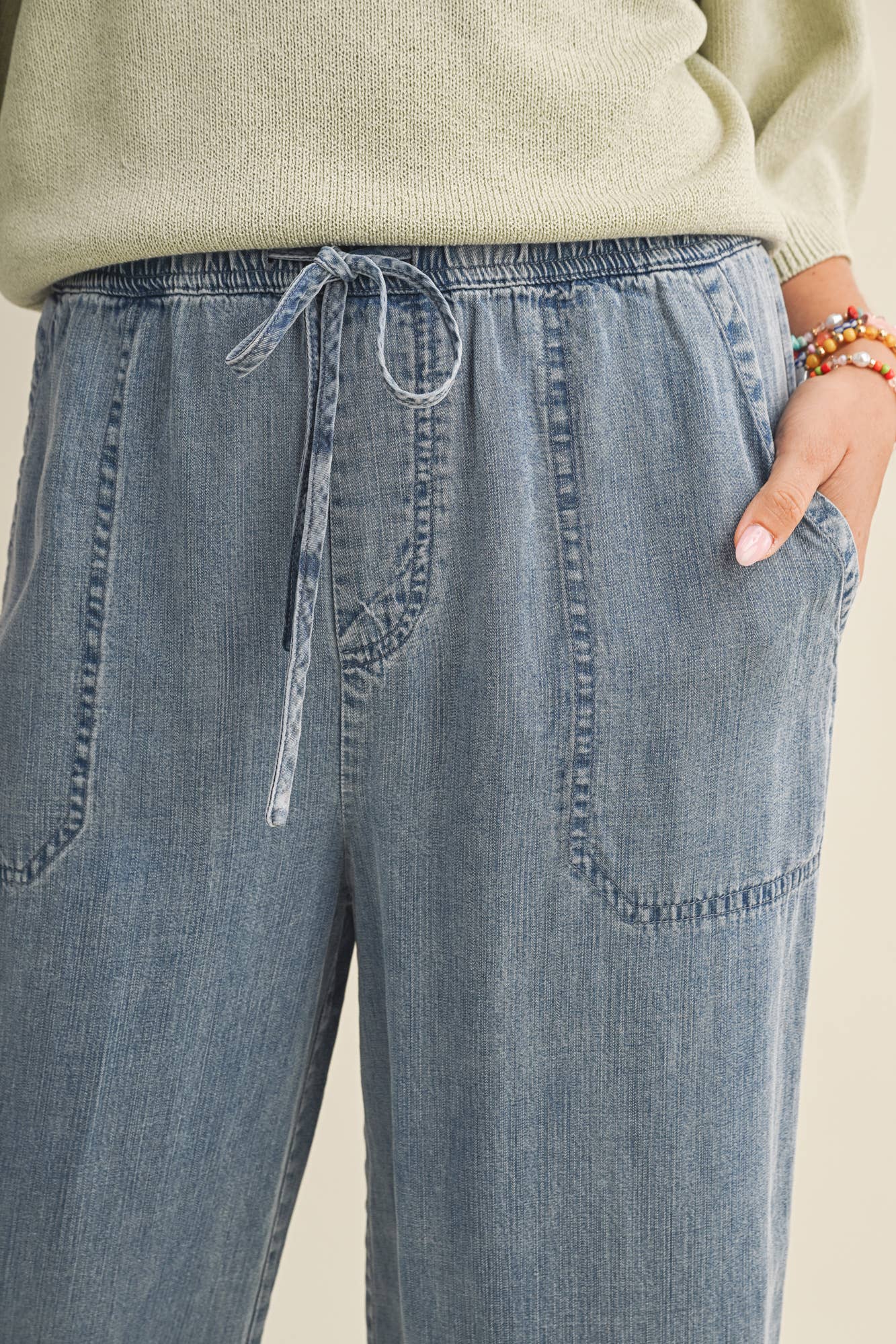 Cropped Denim Pants