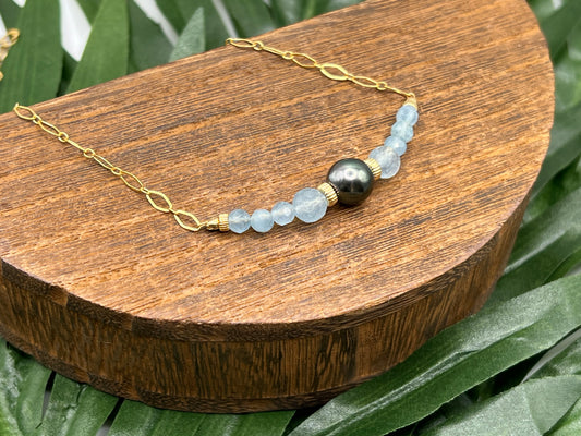 Aquamarine with Tahitian Pearl Necklace