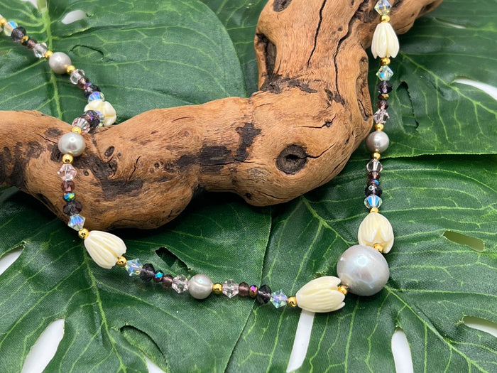 Pikake Shell Necklace with Single Pearl