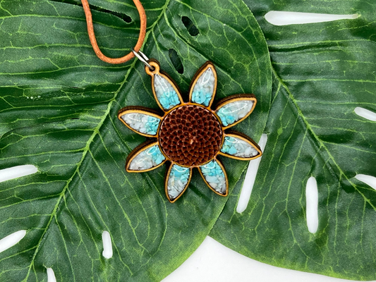 Protea Flower Necklace-Daisy