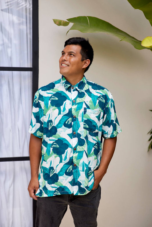 Men's Kahana Button Up in Blue Hawai'i