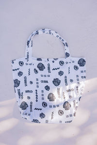 Sustainable Seashell Large Beach Tote Bag