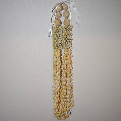Layered Chunky Cowrie + Kukui Nut Lei