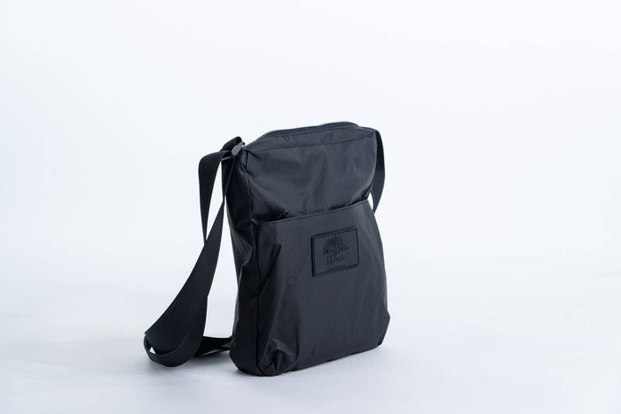 Crossbody Black - Travel Bag - Water resistant