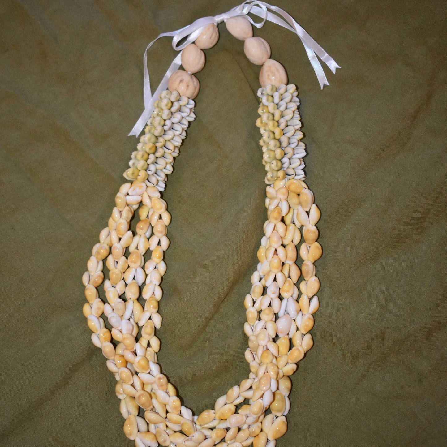 Layered Chunky Cowrie + Kukui Nut Lei